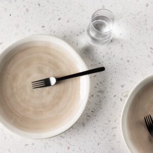 Jublie – Arts de la table – Beige – ⌀28 cm