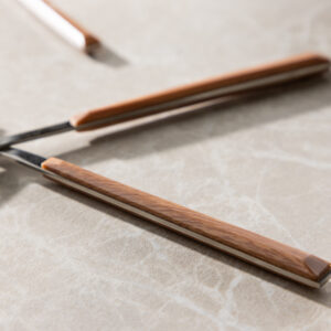Jublie – Arts de la table – Argenté, Marron