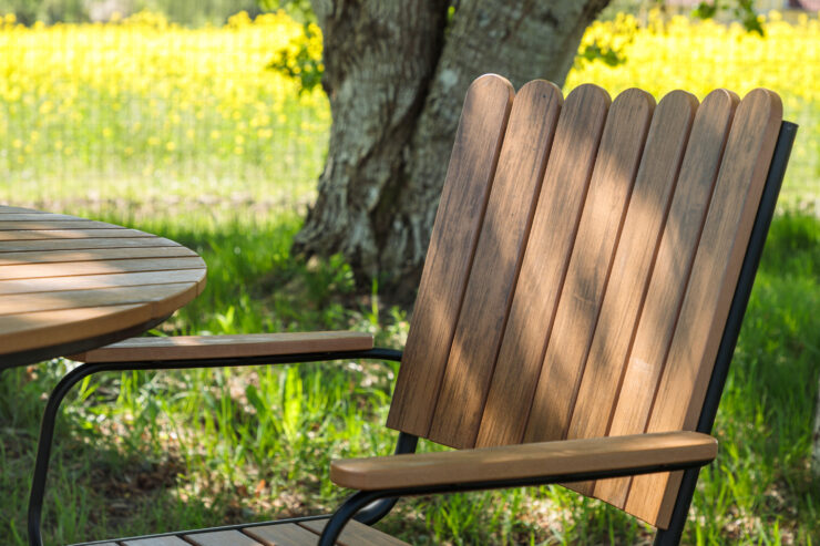 Holmsund – Ensemble repas – Noir, Naturel