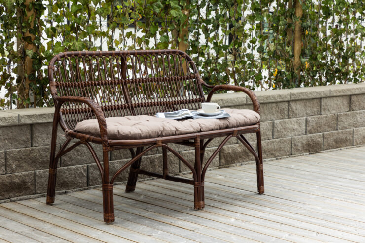 Nella – Canapé 2 places – Noyer foncé – 62 x 93 x 129 cm