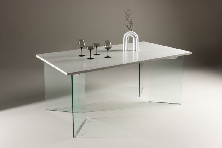 Ester – Table à manger rectangulaire – Gris clair, Transparent – 180 x 90 cm