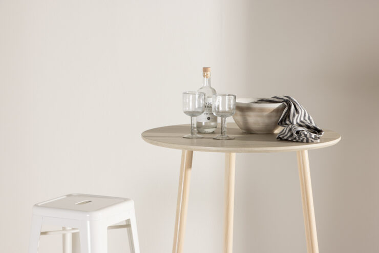 Plaza – Table de bar – Blanchi – ⌀70 cm