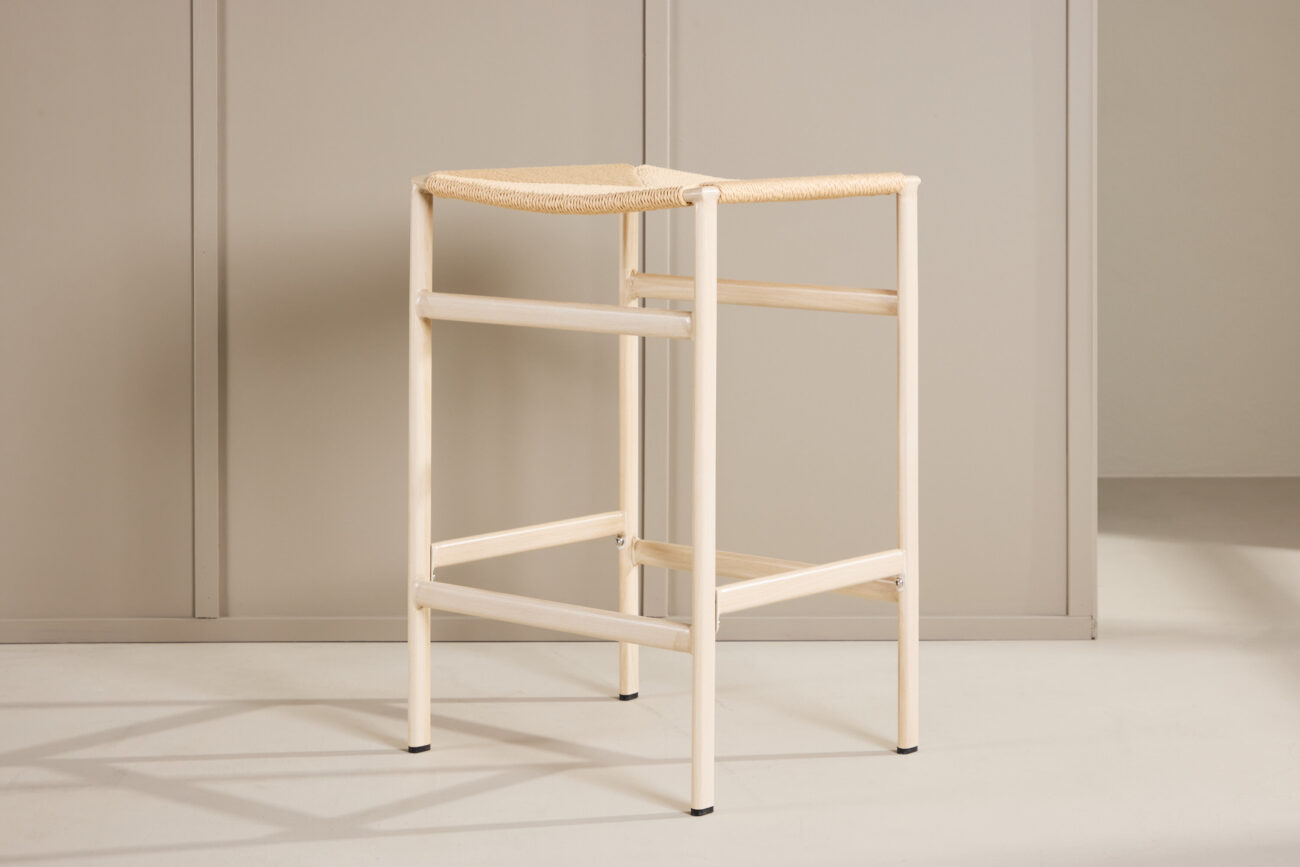 Polly – Chaise de bar – Beige, Blanchi – 40 x 66 x 45 cm