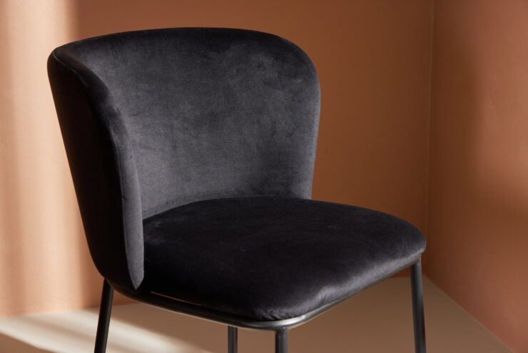 Edina – Chaise de salle à manger – Noir – 60 x 77 x 53 cm