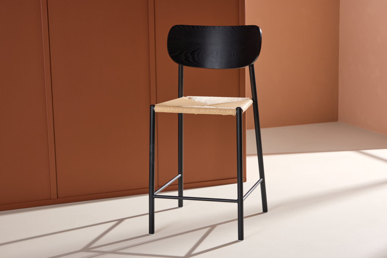 Polly – Chaise de bar – Beige, Noir – 55 x 101 x 52 cm