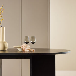 Strada – Table à manger rectangulaire – Noir – ⌀120 cm