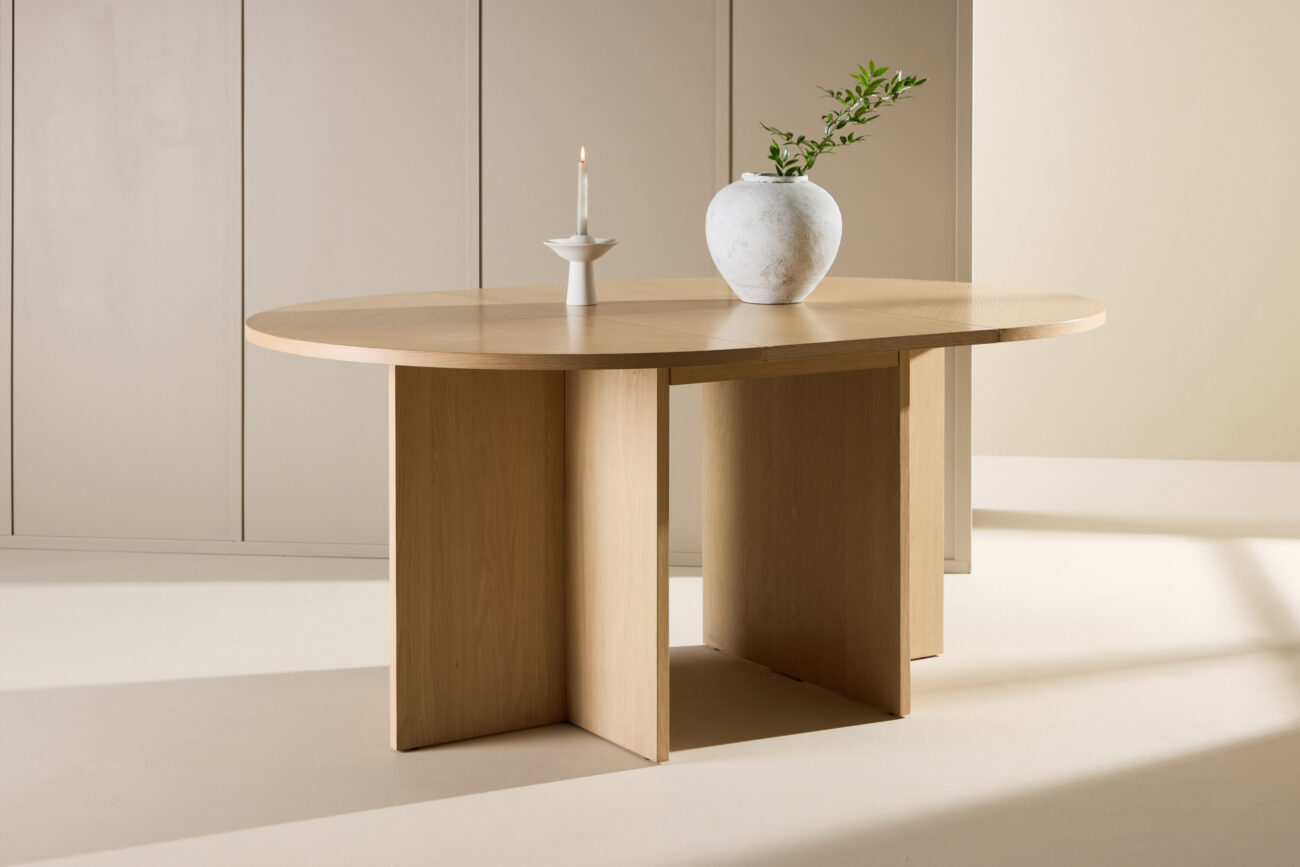 Strada – Table à manger rectangulaire – Blanchi – ⌀120 cm
