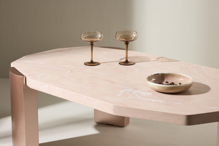 Kres – Table basse – Doré, Rose – 125 x 71 cm