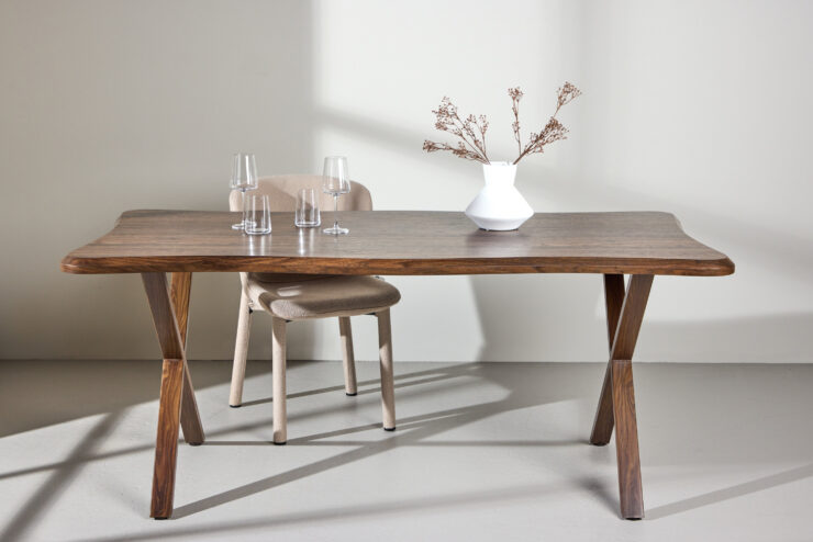 Fiona – Table à manger rectangulaire – Noyer – 180 x 90 cm