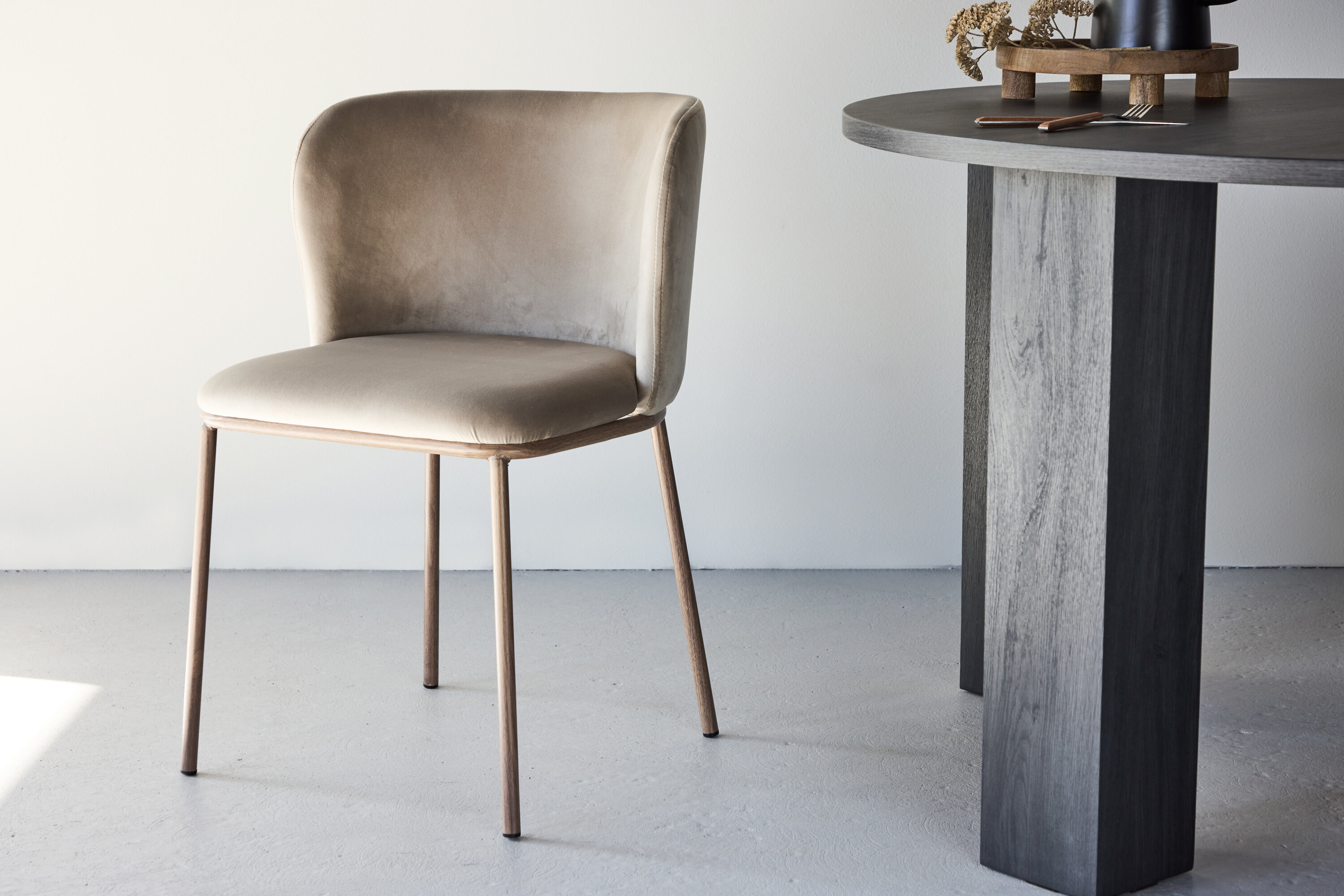 Chaise de salle à manger
