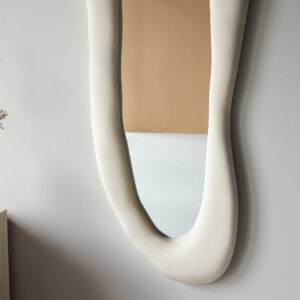 Louiseville – Grand miroir – Beige, Argenté – 8 x 185 x 66 cm