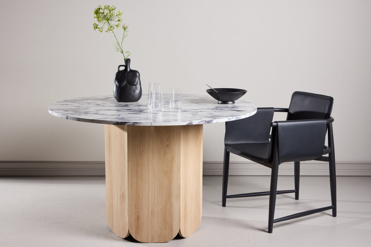 Tekla – Table à manger ronde – Naturel, Gris clair – ⌀120 cm