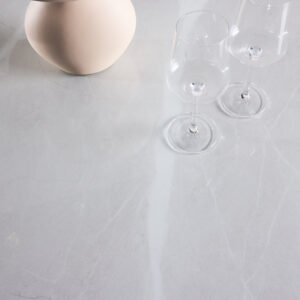 Härön – Table à manger ronde – Naturel, Blanc – ⌀120 cm