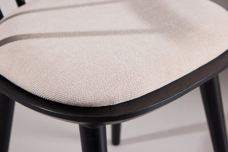 Bobby – Chaise de salle à manger – Beige, Noir – 53 x 76 x 55 cm
