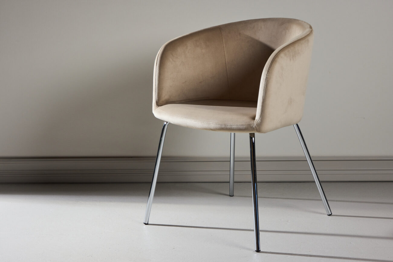 Berit – Chaise de salle à manger – Beige, Argenté – 55 x 78 x 55 cm