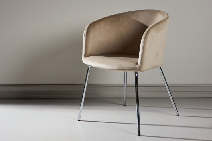 Berit – Chaise de salle à manger – Beige, Argenté – 55 x 78 x 55 cm