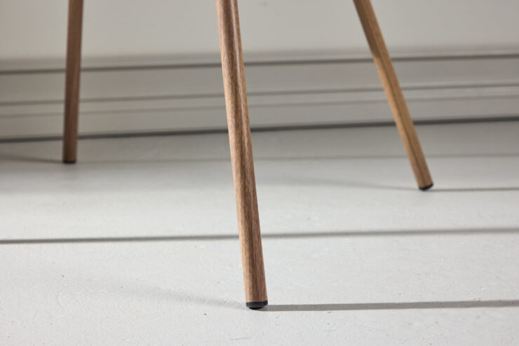 Berit – Chaise de salle à manger – Beige, Noyer – 55 x 78 x 55 cm