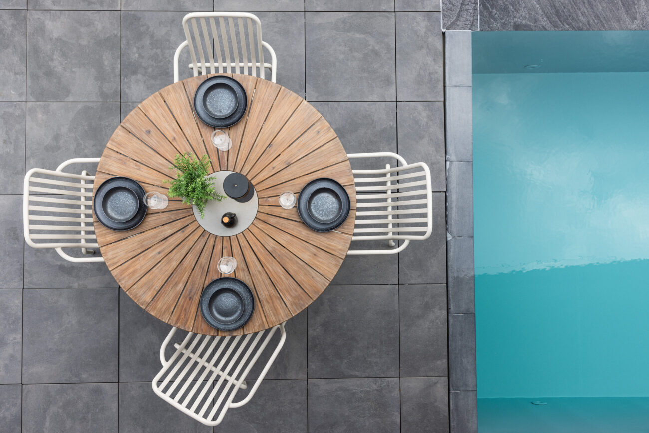 Rosario – Table à manger ronde – Marron – ⌀140 cm