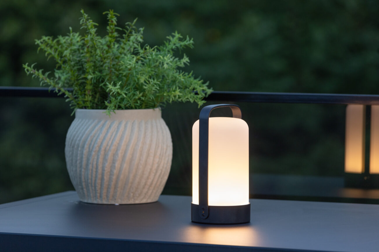 Fern – Lampe à poser – Noir, Blanc – ⌀12 cm