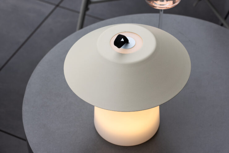 Rubu – Lampe à poser – Beige, Blanc – ⌀24 cm