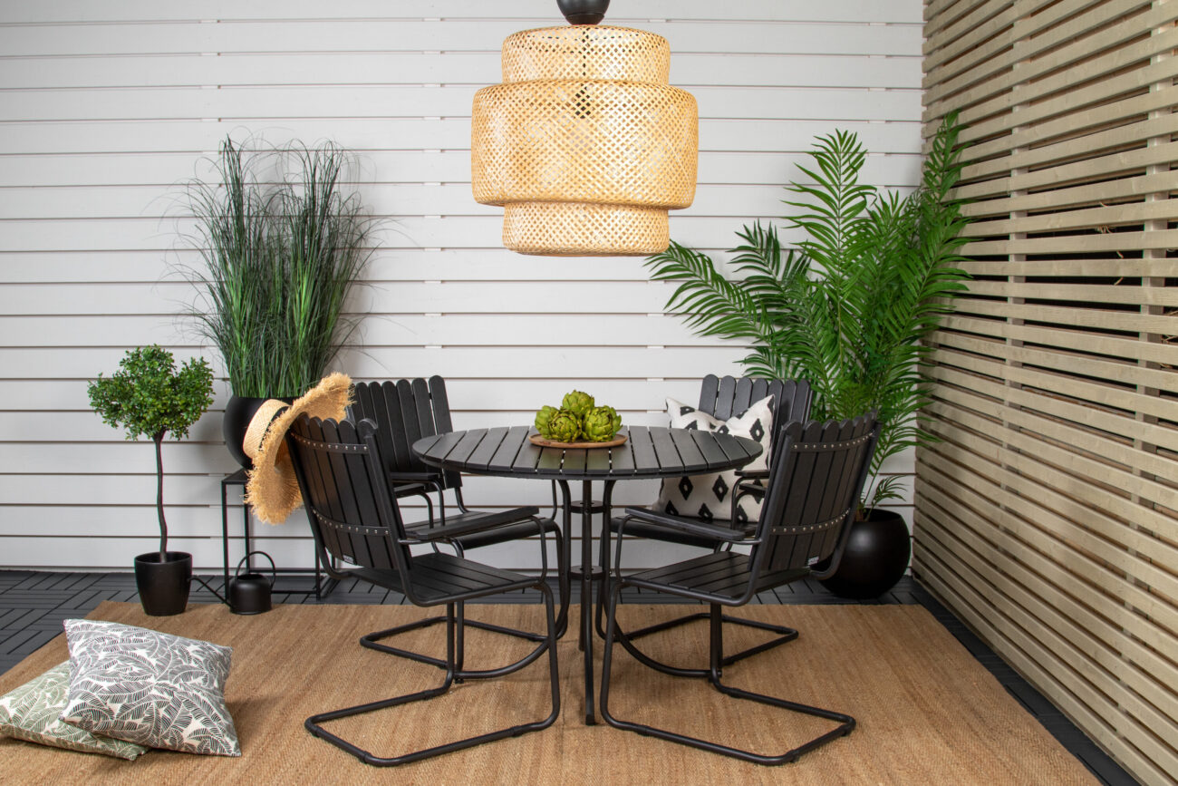 Holmsund – Ensemble repas – Noir