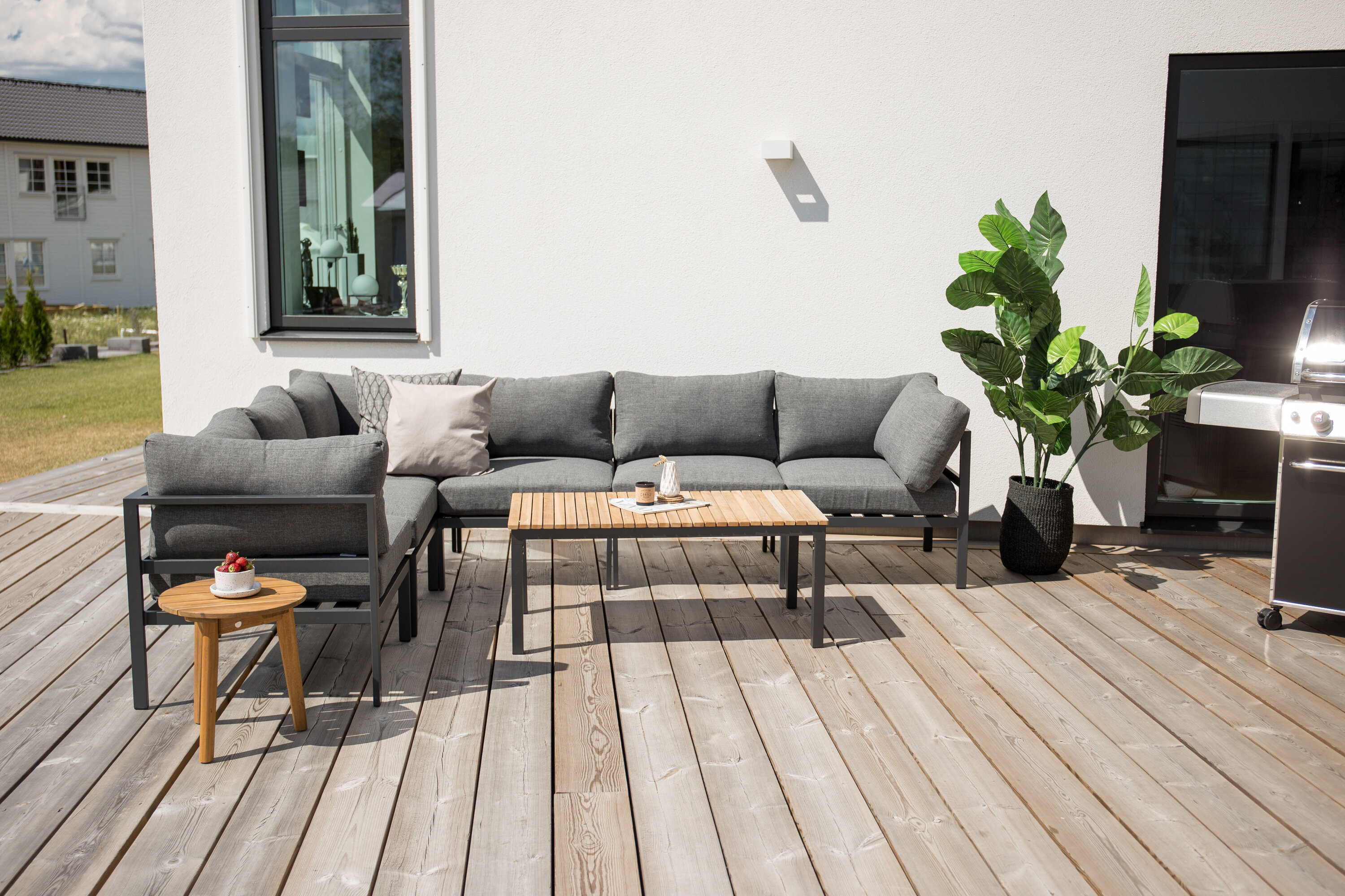 Petite table