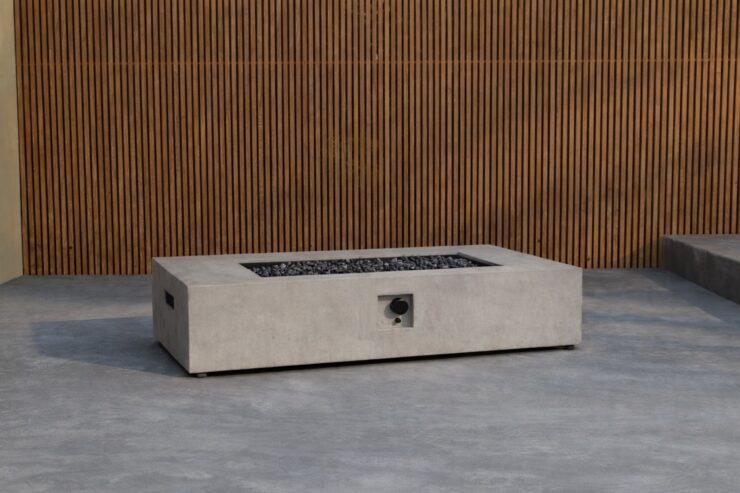 Kea – Brasero – Gris – 68 x 30 x 137 cm
