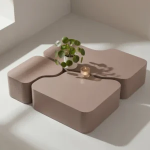 Vue de dessus de l’ensemble de tables basses modulaires taupe aux formes libres