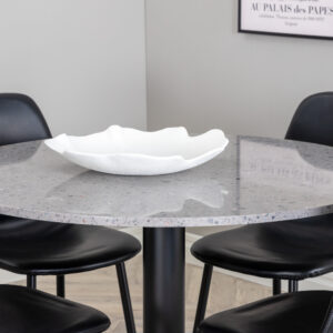 Razzia, Polar – Ensemble repas rond – Gris – Table : ⌀106 Chaise : 43 x 85,3 x 43,5 cm