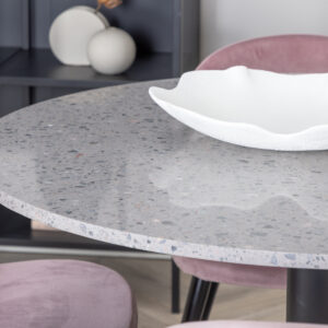 Razzia, Velvet – Ensemble repas rond – Gris – Table : ⌀106 Chaise : 57 x 76,5 x 50 cm