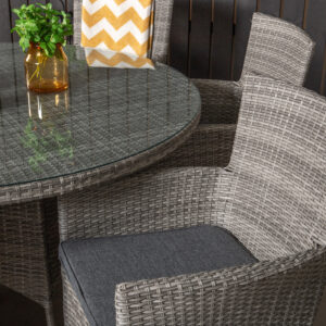 Volta, Malin – Ensemble repas – Gris – Table : ⌀150 Chaise : 65 x 92 x 58 cm