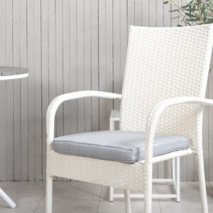 Parma, Anna – Ensemble repas – Gris – Table : ⌀90 Chaise : 62 x 96 x 55 cm