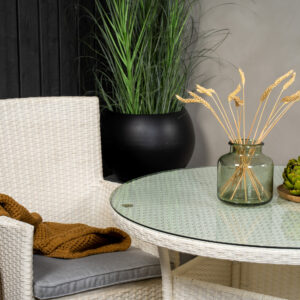 Volta, Malin – Ensemble repas – Blanc – Table : ⌀90 Chaise : 65 x 92 x 58 cm
