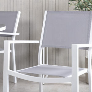 Copacabana, Copacabana – Ensemble repas – Gris – Table : ⌀140 Chaise : 60,5 x 88 x 56,5 cm