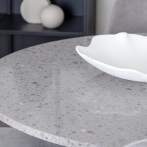 Razzia, Polar – Ensemble repas rond – Gris – Table : ⌀106 Chaise : 53,3 x 88 x 42,5 cm