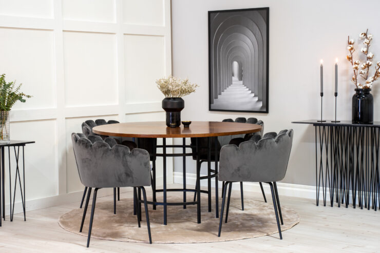 Copenhagen, Limhamn – Ensemble repas rond – Marron – Table : ⌀140 Chaise : 54 x 76,56 x 61 cm
