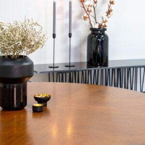 Copenhagen, Limhamn – Ensemble repas rond – Marron – Table : ⌀140 Chaise : 54 x 76,56 x 61 cm