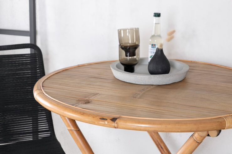 Cane, Lindos – Ensemble repas – Naturel – Table : ⌀80 Chaise : 59 x 86 x 57 cm