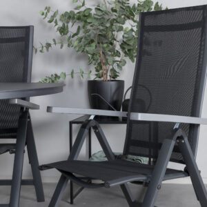 Alma, Albany – Ensemble repas – Noir – Table : ⌀120 Chaise : 67 x 109,5 x 59 cm