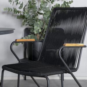 Alma, Bois – Ensemble repas – Noir – Table : ⌀120 Chaise : 63 x 93 x 60 cm