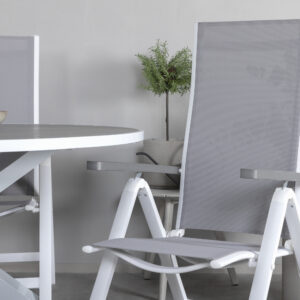 Parma, Albany – Ensemble repas – Gris – Table : ⌀140 Chaise : 67 x 109,5 x 59 cm