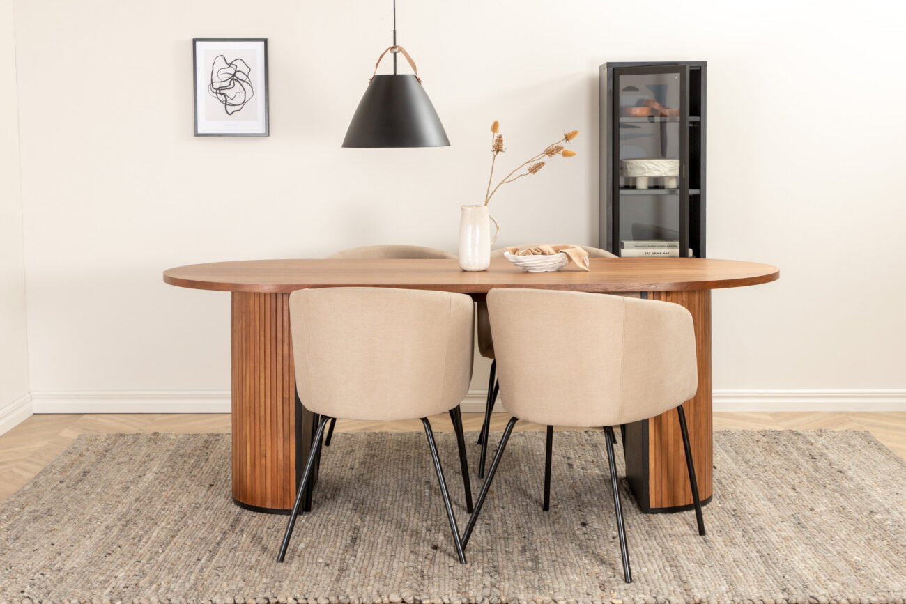 Bianca, Berit – Ensemble repas ovale – Noyer