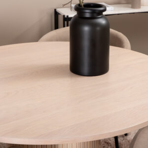 Bianca, Berit – Ensemble repas rond – Blanchi – Table : ⌀110 Chaise : 55 x 78 x 55 cm
