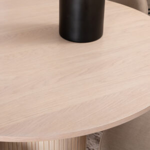 Bianca, Velvet – Ensemble repas rond – Blanchi – Table : ⌀110 Chaise : 57 x 76,5 x 50 cm