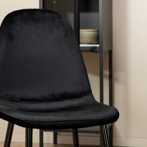 Bianca, Polar – Ensemble repas rond – Noir – Table : ⌀110 Chaise : 53,3 x 88 x 42,5 cm