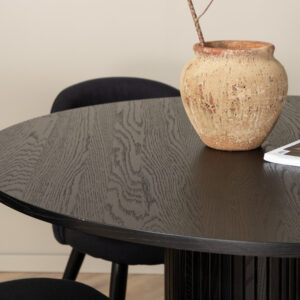 Bianca, Velvet – Ensemble repas rond – Noir – Table : ⌀110 Chaise : 57 x 76,5 x 50 cm