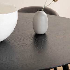 Dipp, Velvet – Ensemble repas rond – Noir – Table : ⌀115 Chaise : 57 x 76,5 x 50 cm