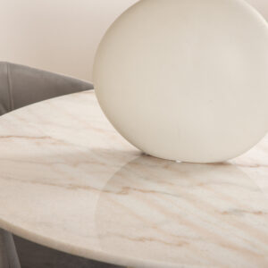 Estelle, Berit – Ensemble repas rond – Blanc – Table : ⌀106 Chaise : 55 x 78 x 55 cm