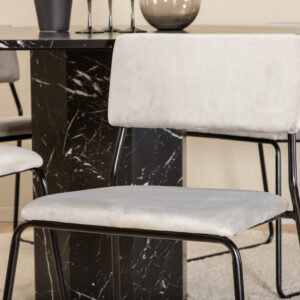 Marbs, Kenth – Ensemble repas rond – Noir – Table : ⌀110 Chaise : 52 x 76 x 40 cm