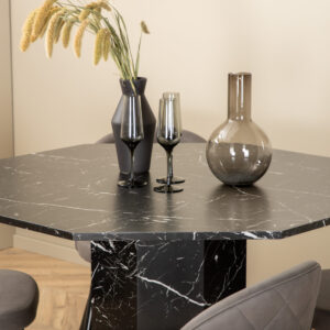 Marbs, Velvet – Ensemble repas rond – Noir – Table : ⌀110 Chaise : 57 x 76,5 x 50 cm